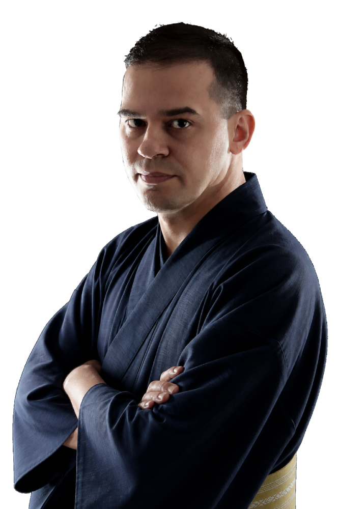 Guilherme Rodrigues, em kimono azul-marinho